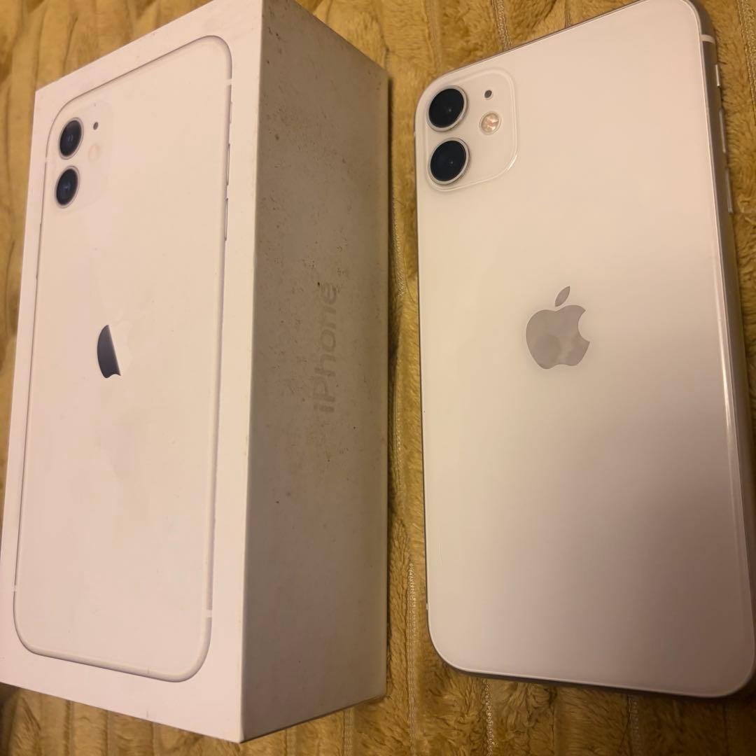 iPhone11 本体　美品　SIMフリー　128GB ホワイト