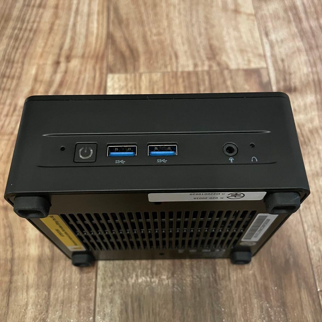 MINISFORUM UM760 Slimジャンク品