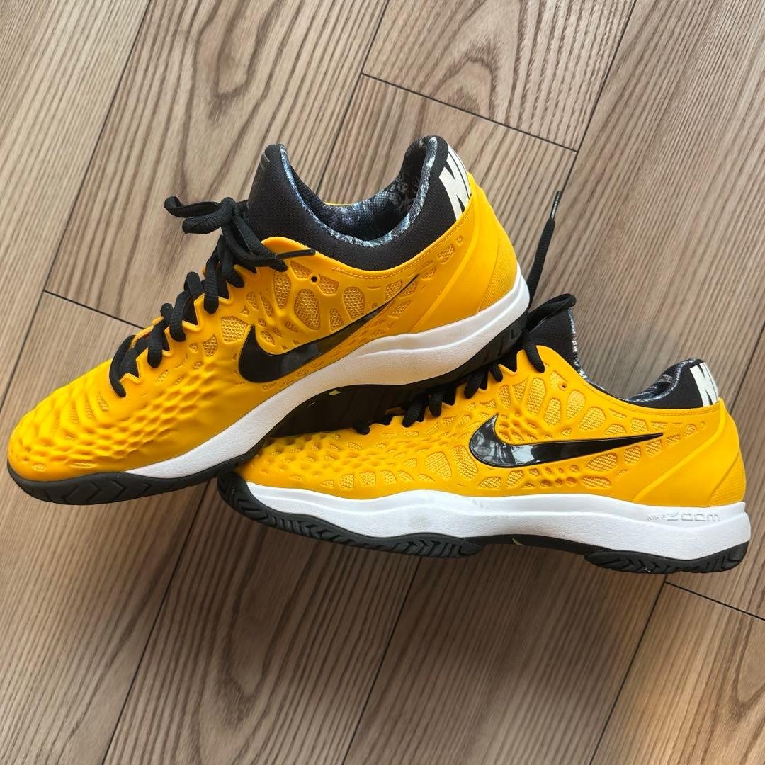 Nike Zoom Cage 3イエロー テニスシューズ