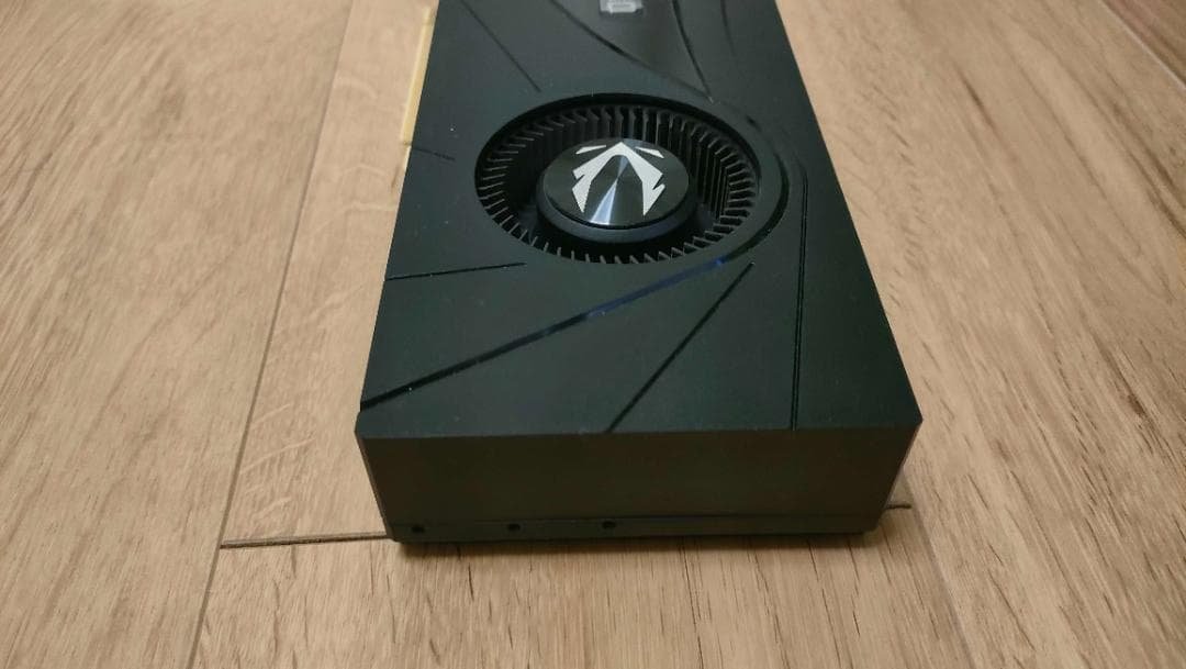 ZOTAC GeForce RTX 2080 8GB グラフィックボード