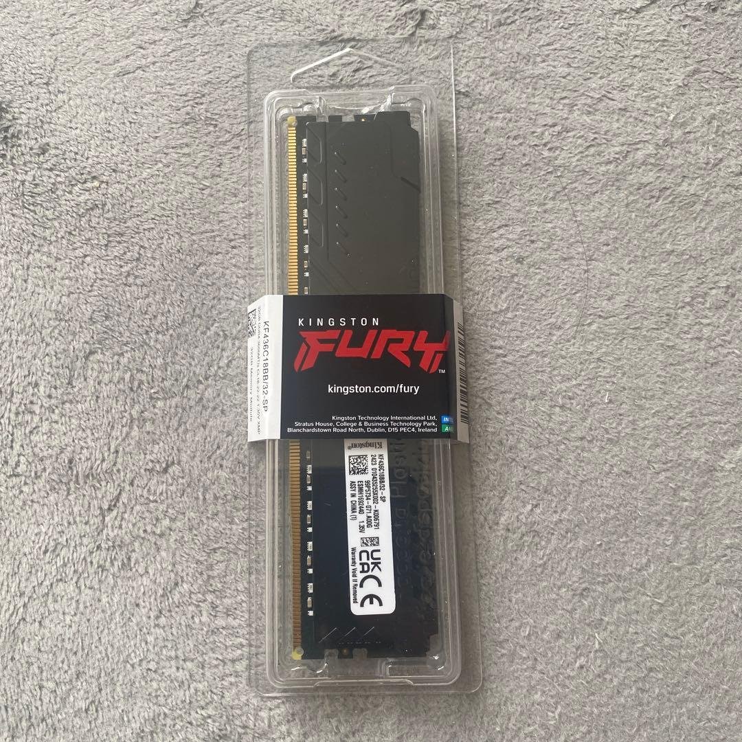 メモリー KINGSTON FURY 32 DDR4 3200MHz