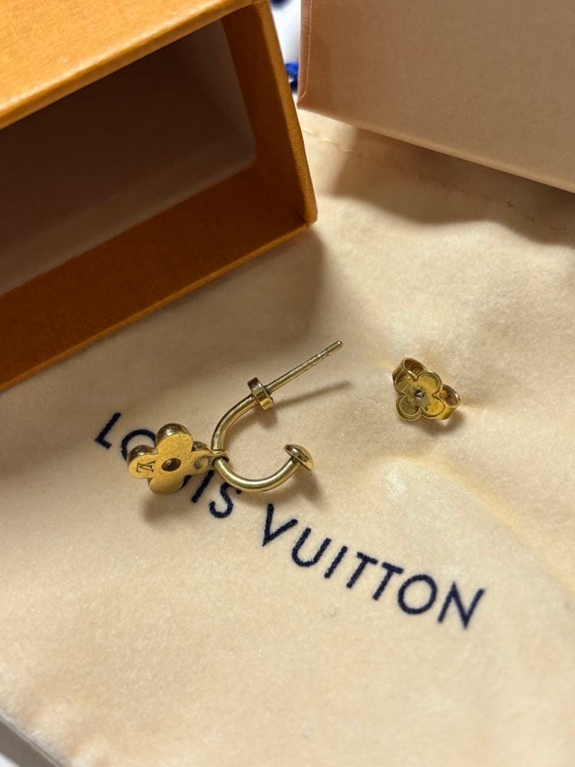 LOUIS VUITTON ピアス・ブルーミング 片方のみ