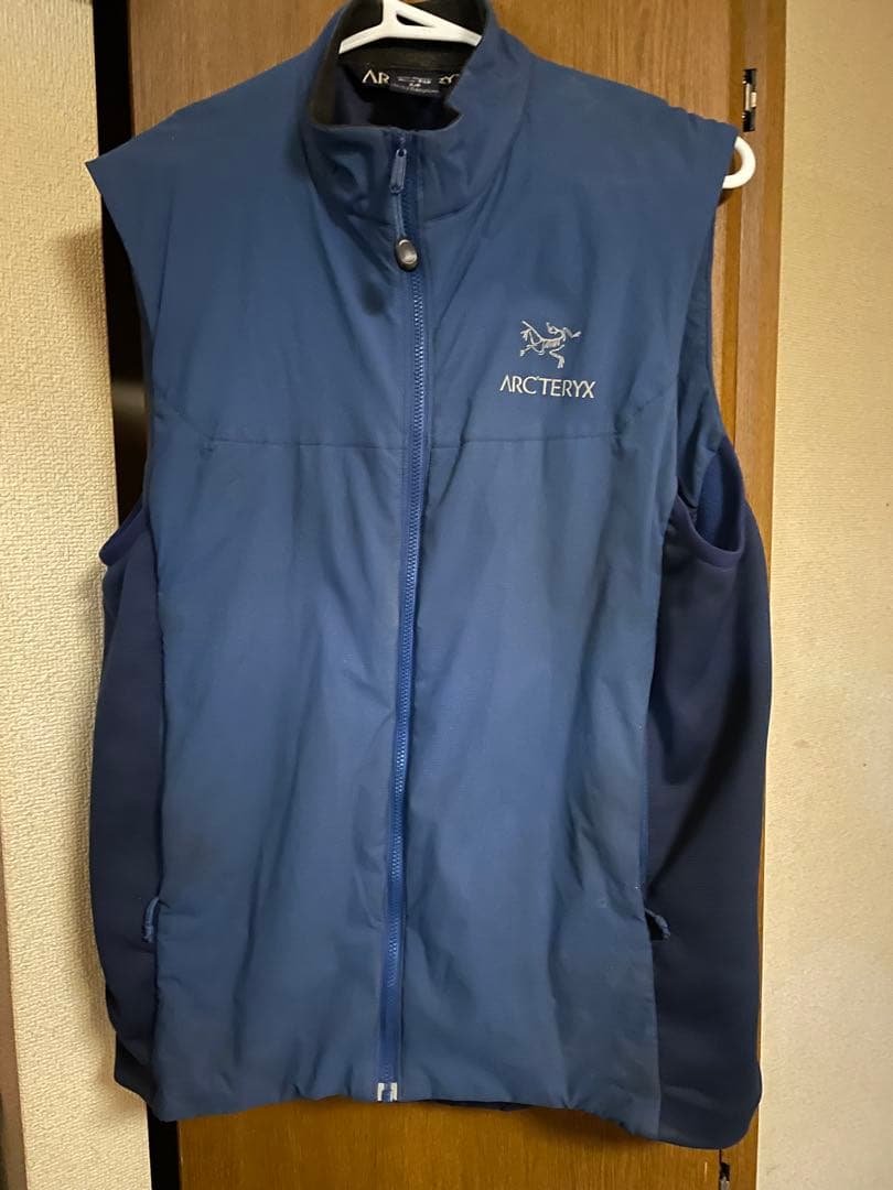 アークテリクス　ベスト　ARC'TERYX