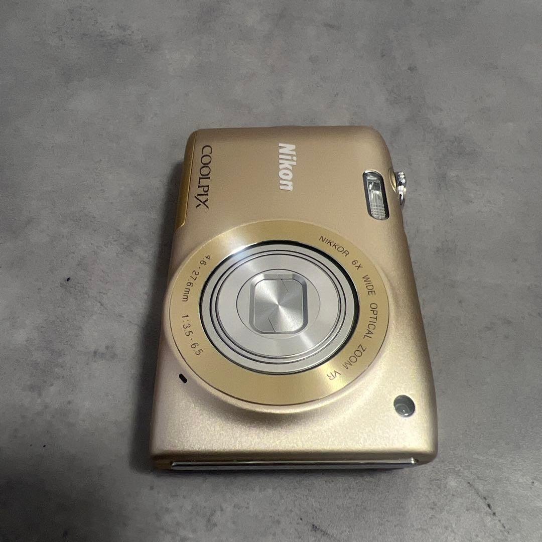 極美品 NICON COOIPIX S3300 ゴールド