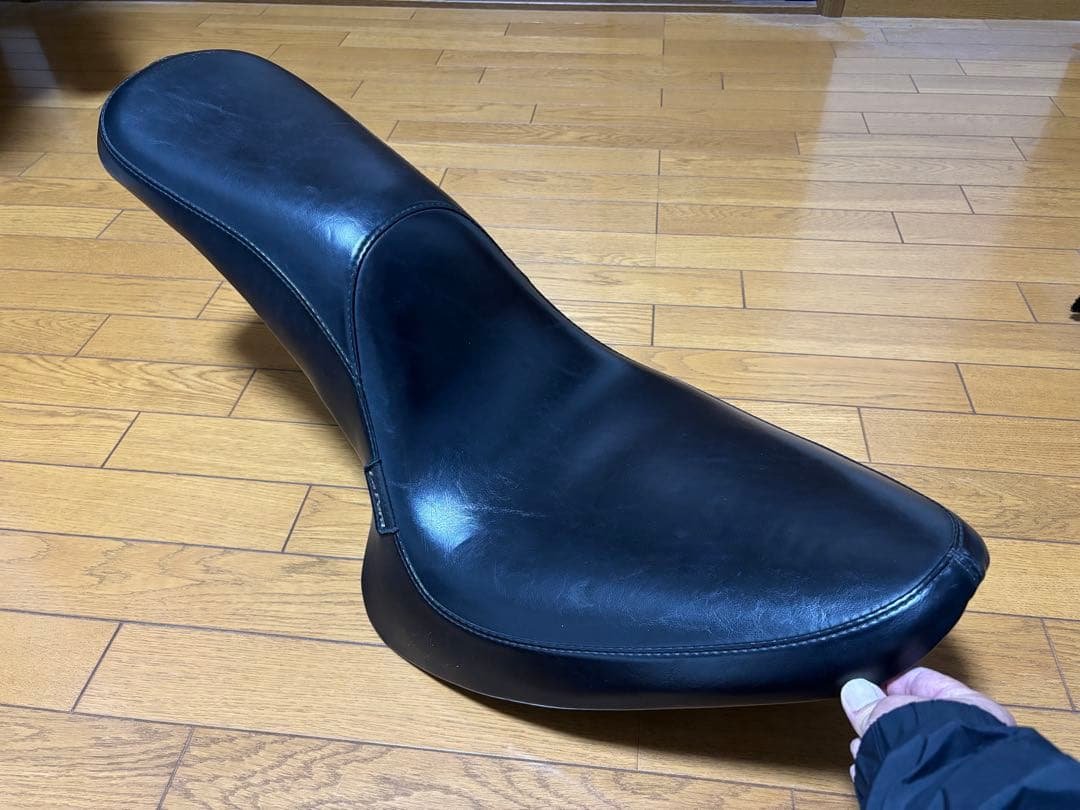 ひなた La Pera バイクシート 黒