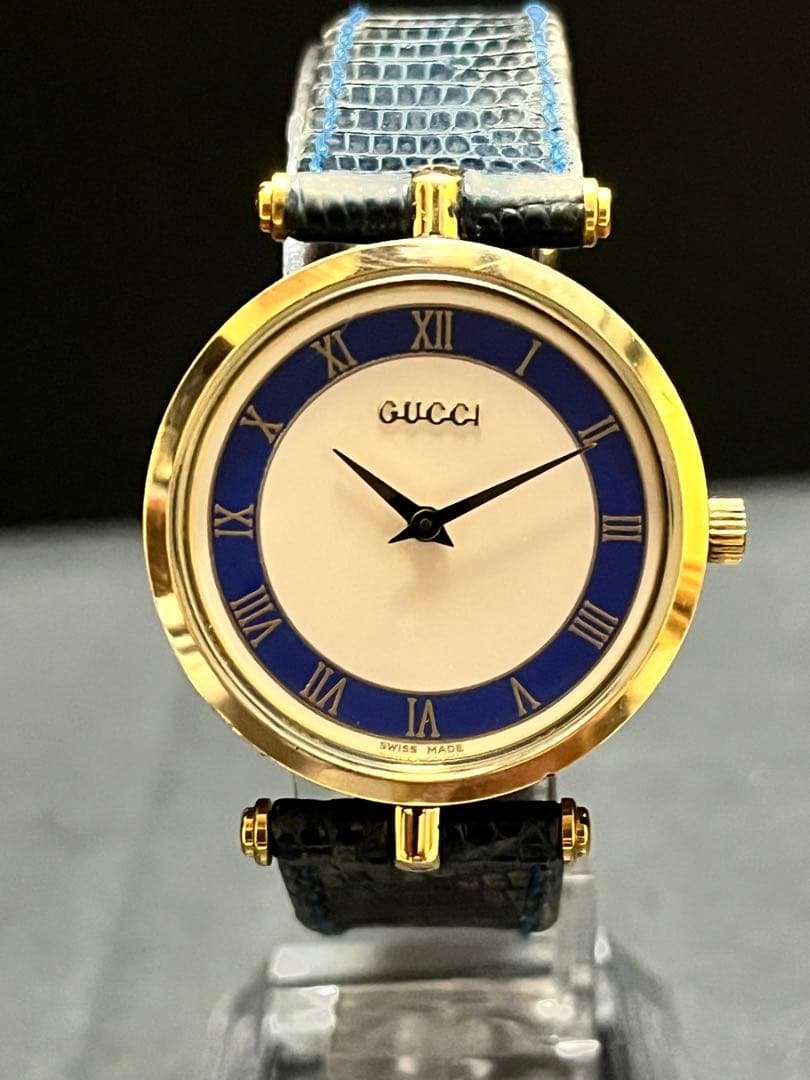 ★超絶美品！箱保取説付　GUCCIシェリーライン　ユニセックス腕時計　動作良好