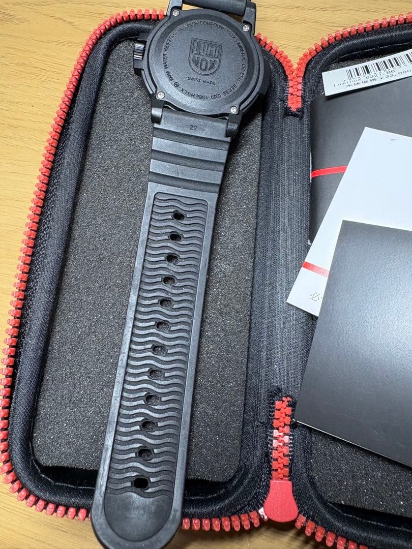 Luminox ブラックアウト　ラバーベルト