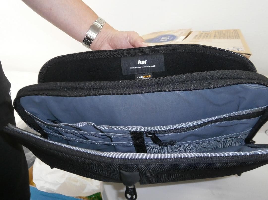 ノートPCケース Aer Tech Folio 13