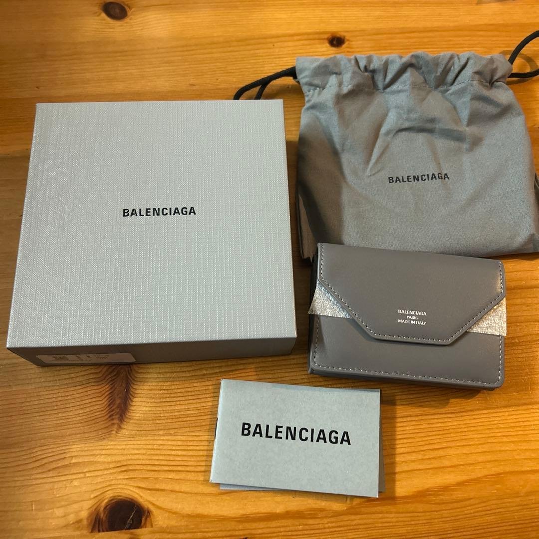 BALENCIAGA エンベローブ　ミニウォレット　三つ折り財布　新品未使用