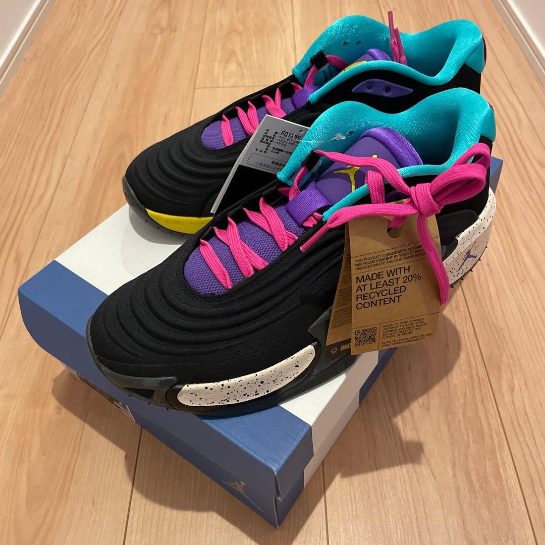 コ*ジ様 NIKEナイキ　ルカ３PF 27.5cm新品未使用