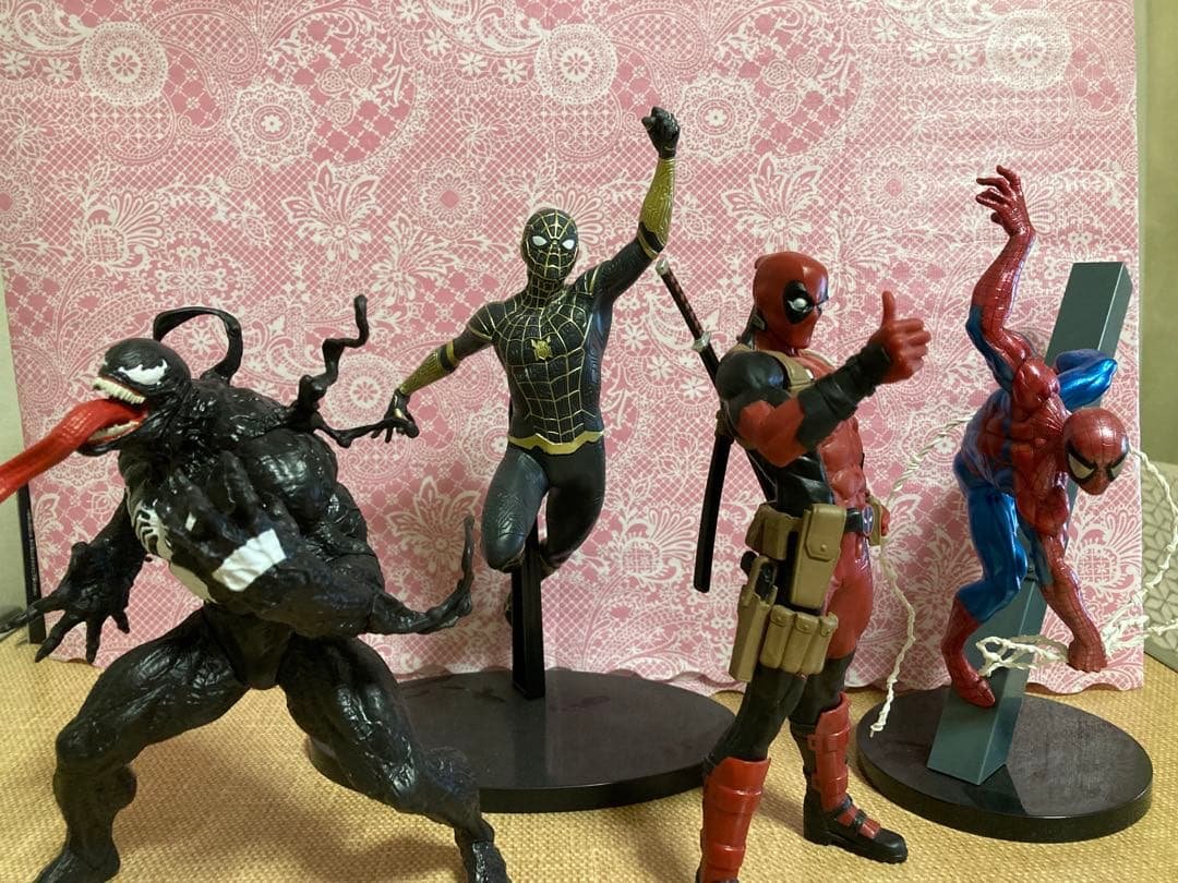 アメコミキャラクター フィギュアセット 7体