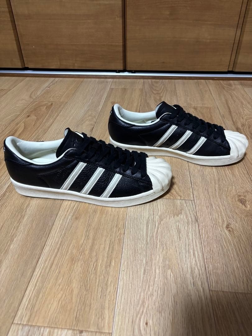 adidas×thug club superstarスニーカー 箱付き