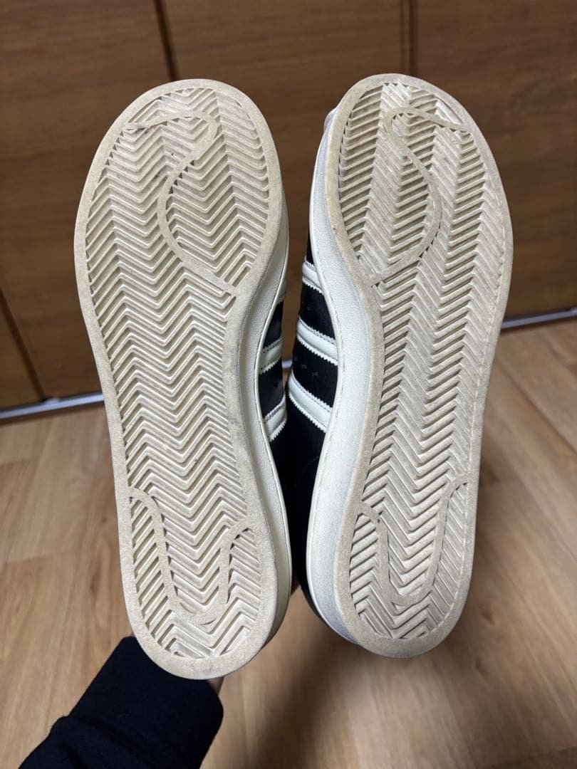 adidas×thug club superstarスニーカー 箱付き