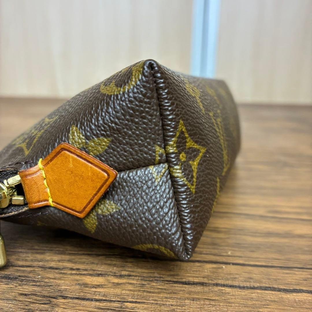 LOUIS VUITTON モノグラム ポシェット コスメティック PM ポーチ