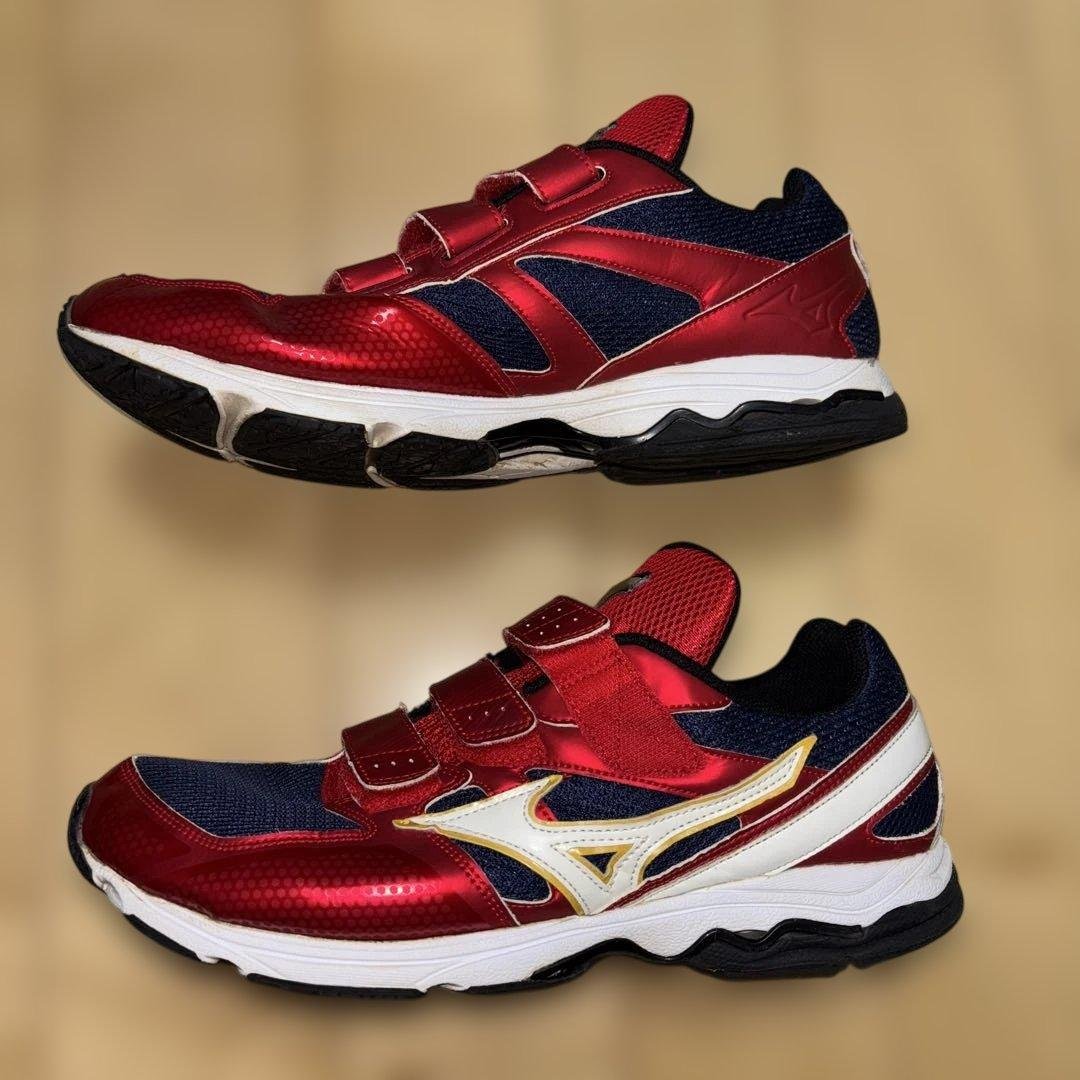 トレーニングシューズ