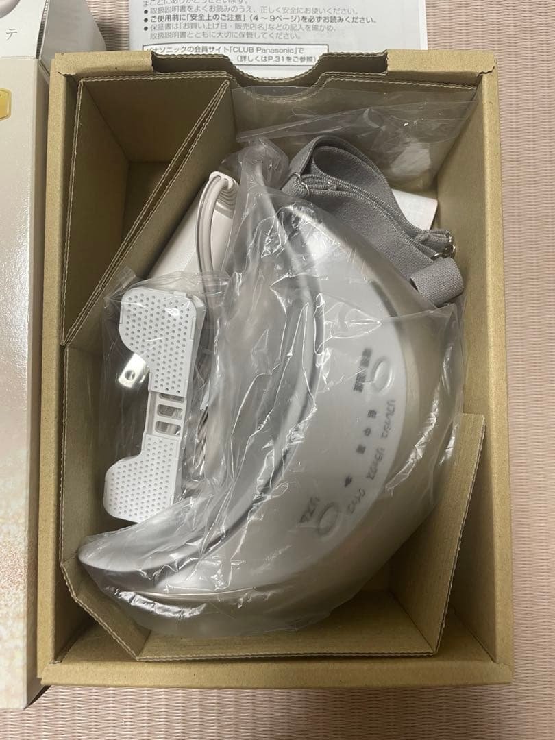Panasonic 目もとエステ EH-SW-68N ゴールド調　説明書付き