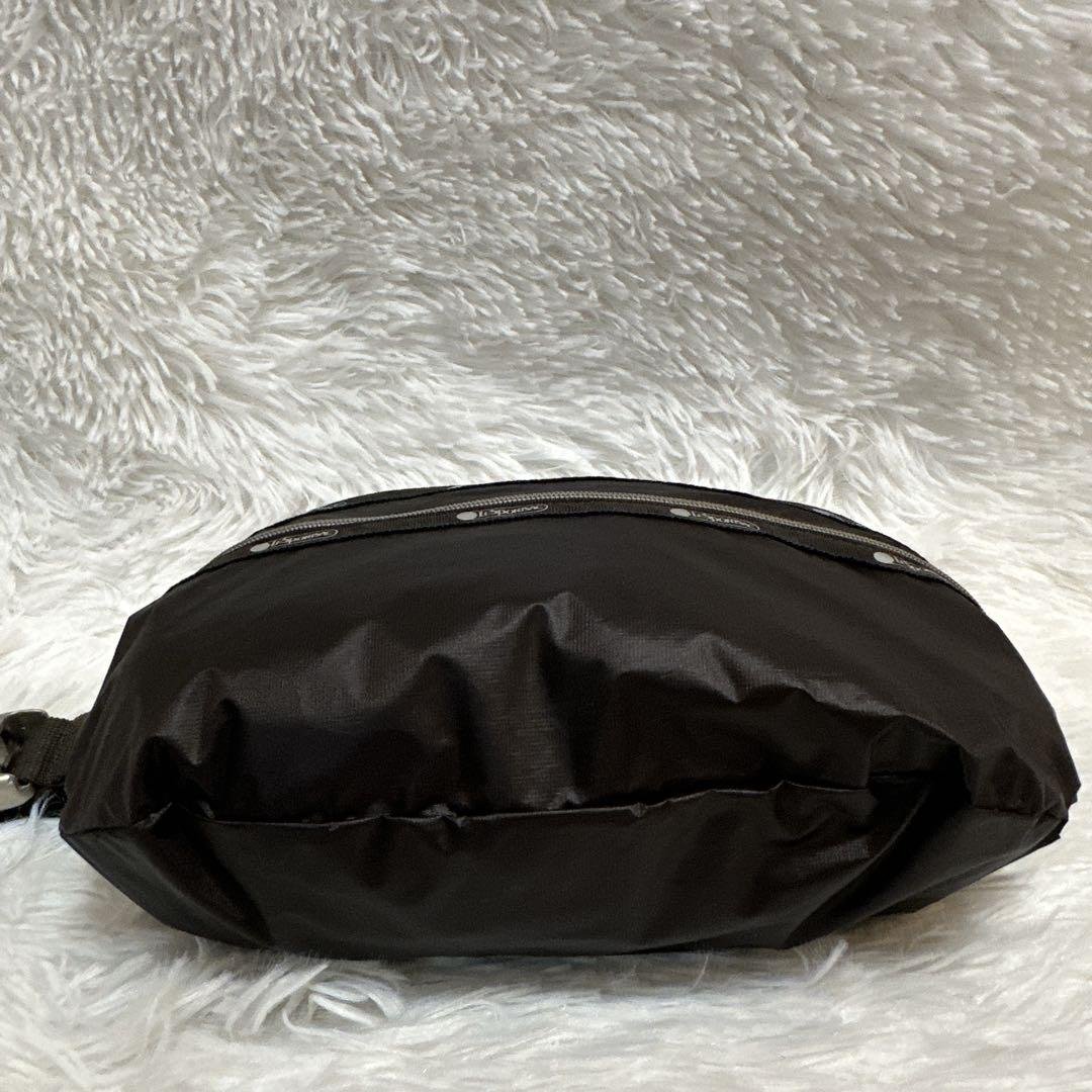 LeSportsac ボディバッグ エッセンシャル ブラウン系