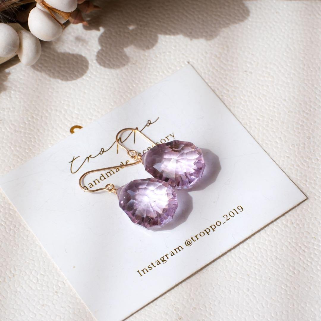 maumaumau14kgfピンクアメジストコンケーブカットピアス