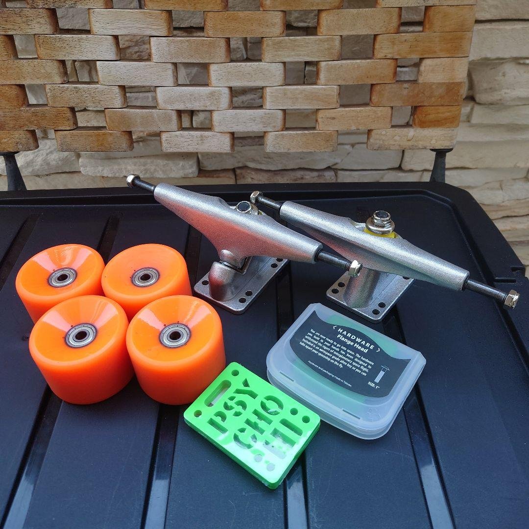 サーフスケートキッド各パーツ新品carver同機能