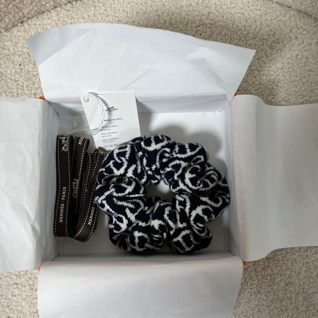 シュシュ　エルメス