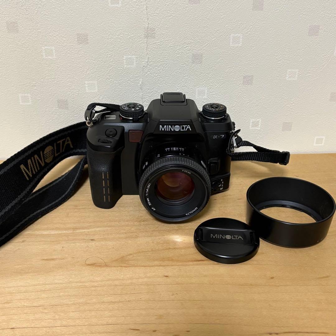 KONICA MINOLTA α-7