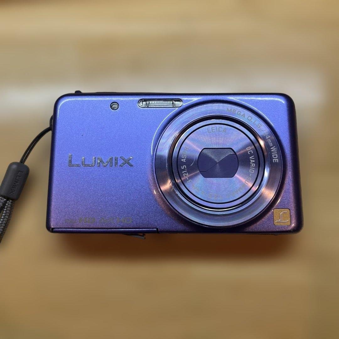 デジカメ LUMIXパナソニック DMC-FX80 水色
