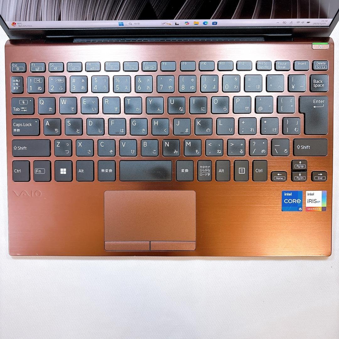 ★超軽量880g★12.5インチ VAIO SX12法人モデル 16GB 902