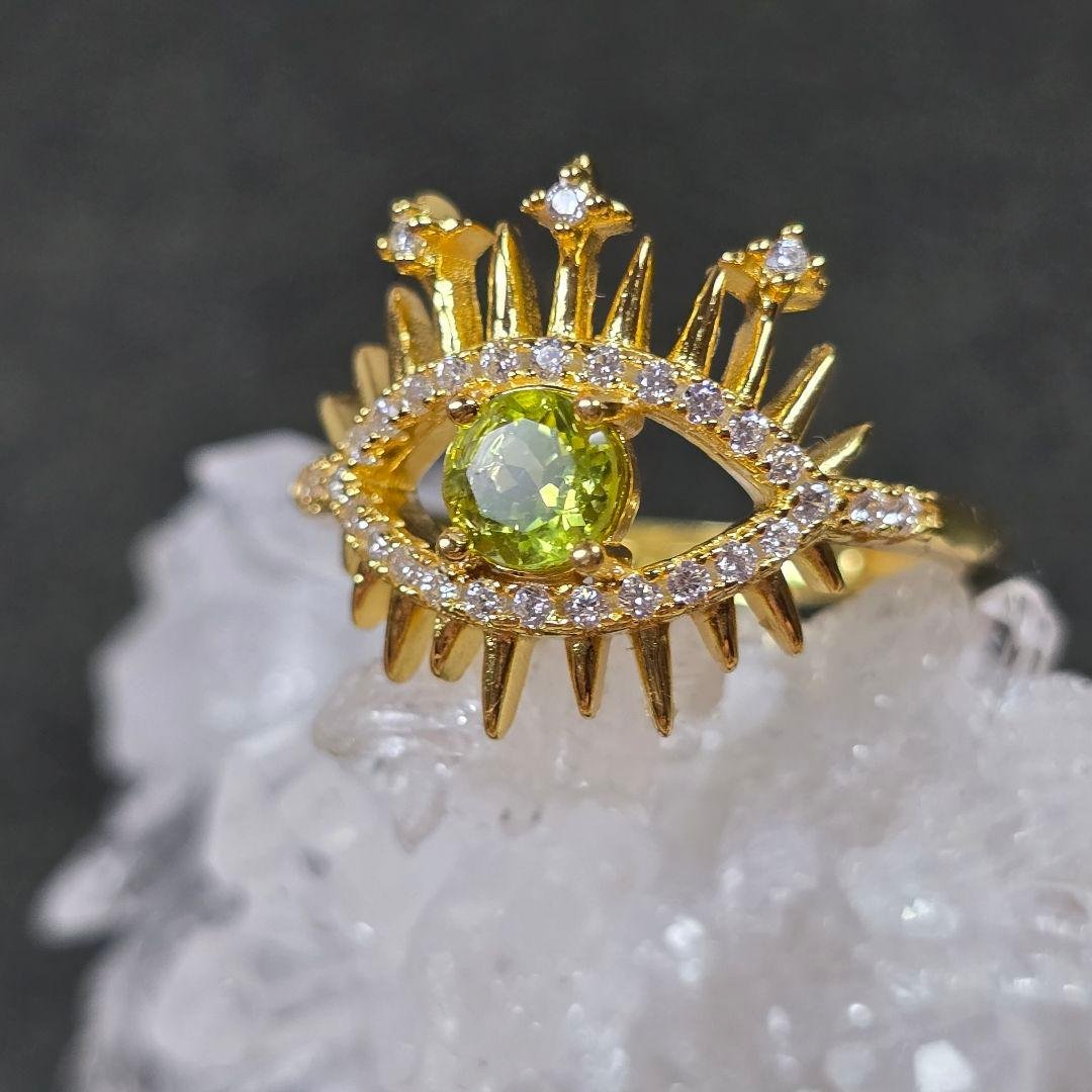 ペリドット　evil eye　リング　ペリドット　指輪