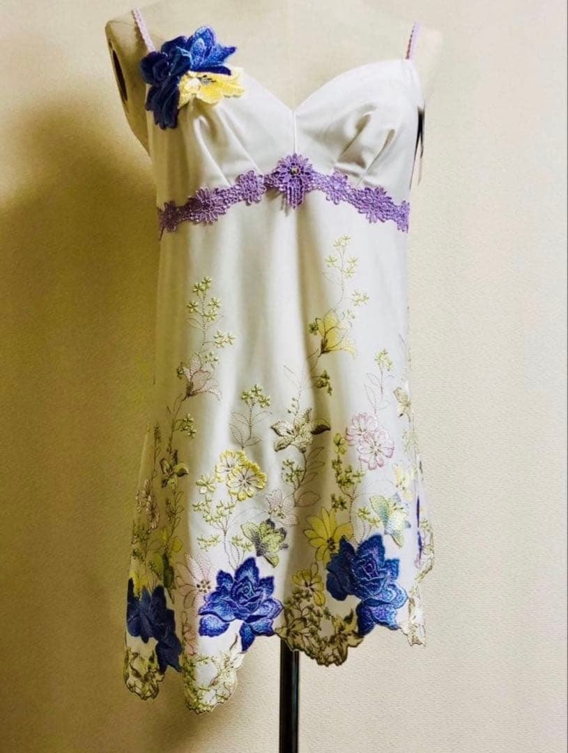 サルート プレステージ 74G 秋の七草 IV キャミソール