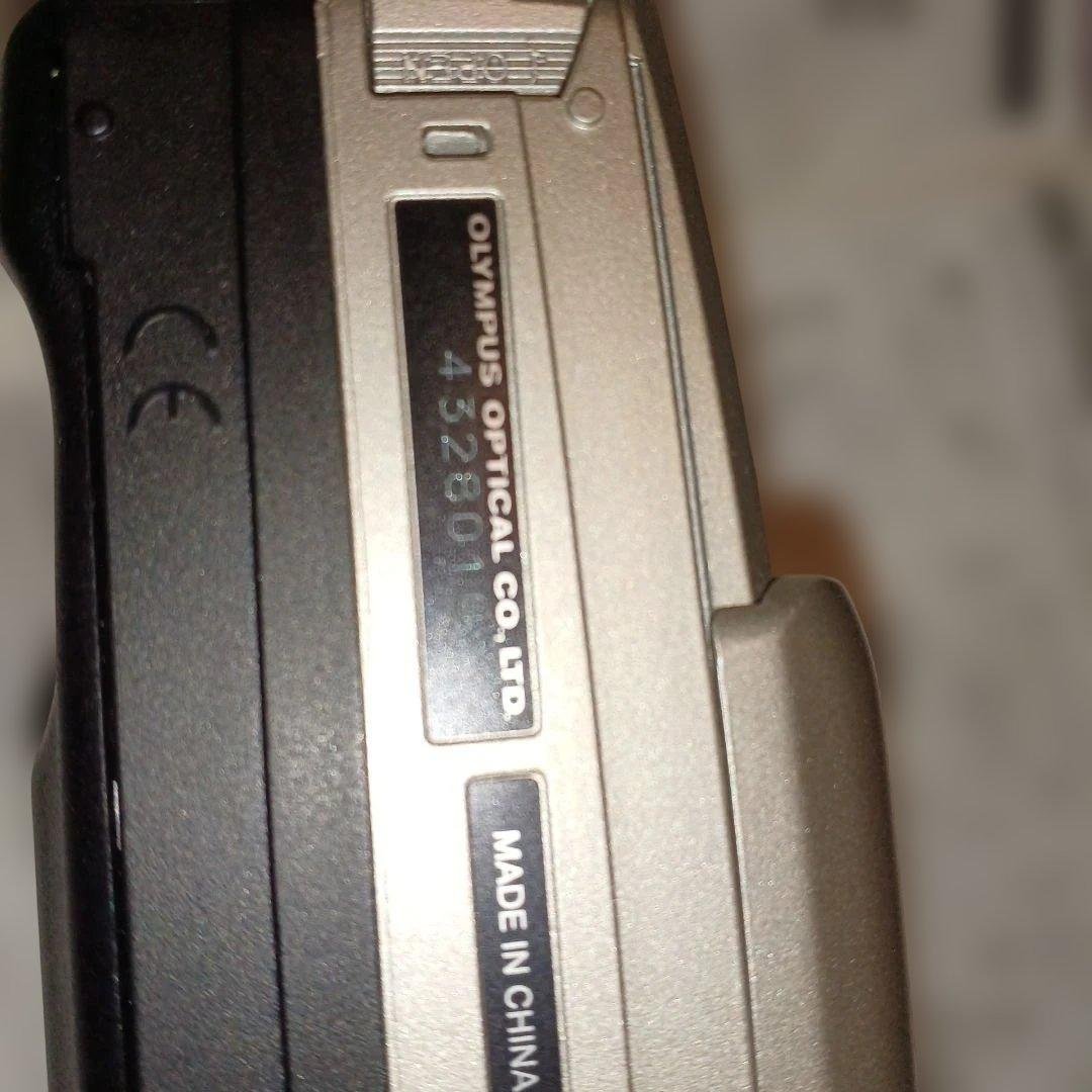 最終価格オリンパスOLYMPUS SUPERZOOM105G 未使用 電池交換済