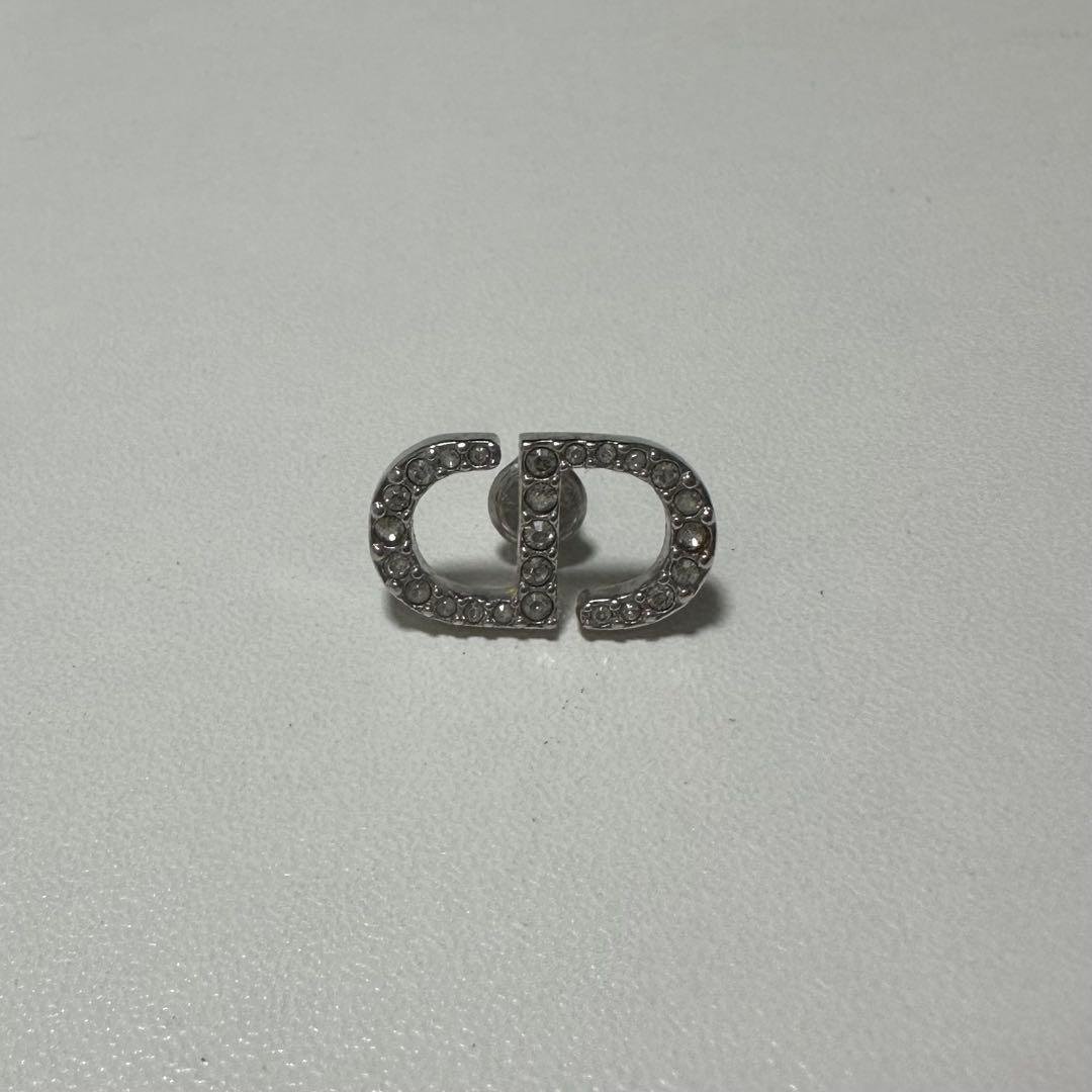 ディオール　Dior Petit CDスタッドピアス　シルバー　片耳用