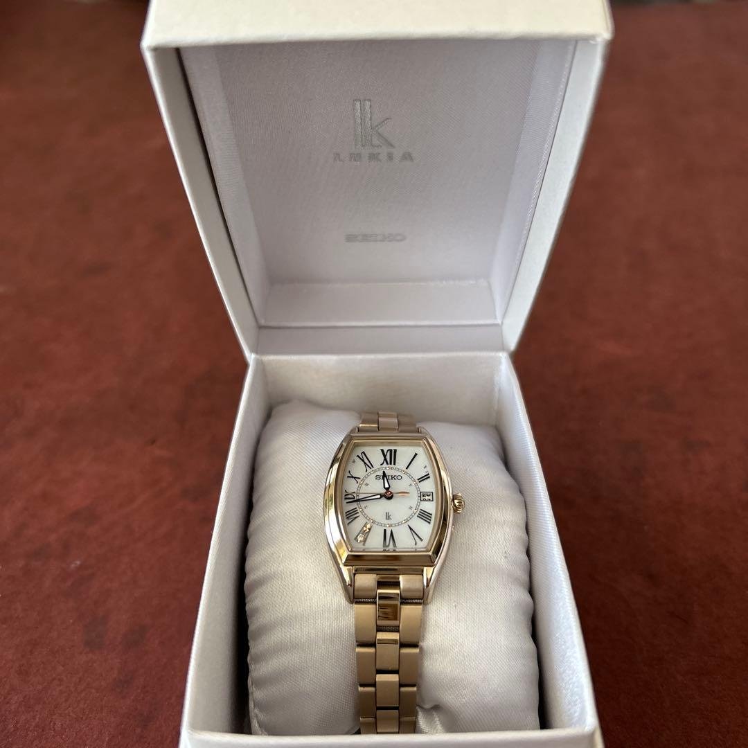 セイコー ルキア SEIKO lk ソーラー 電波 チタン ゴールド