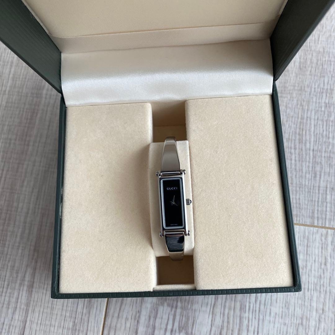 【美品】GUCCI 1500L バングル腕時計