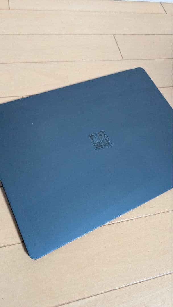 第一世代 Surface Laptop 256GB/8GB Win11