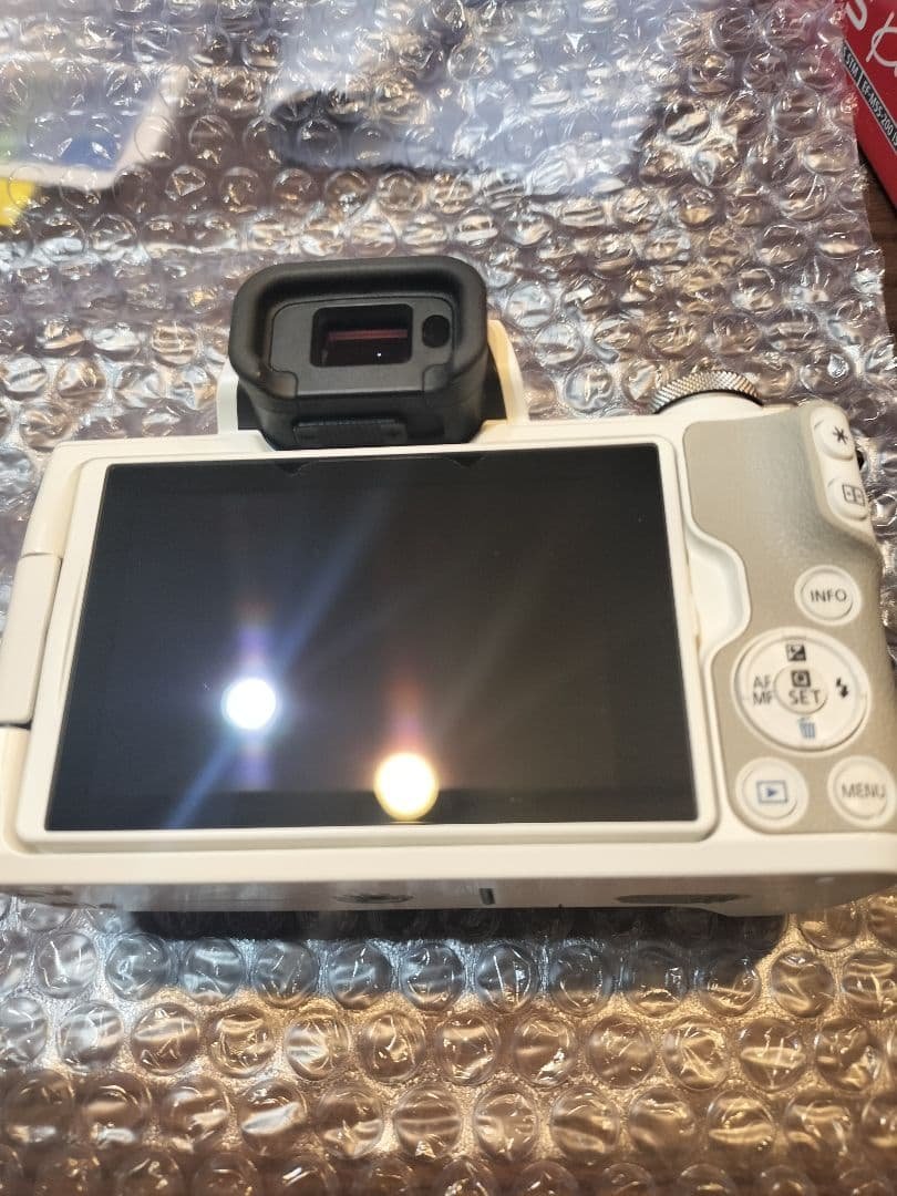 Canon ミラーレス一眼カメラ EOS Kiss M2 ダブルズームキット