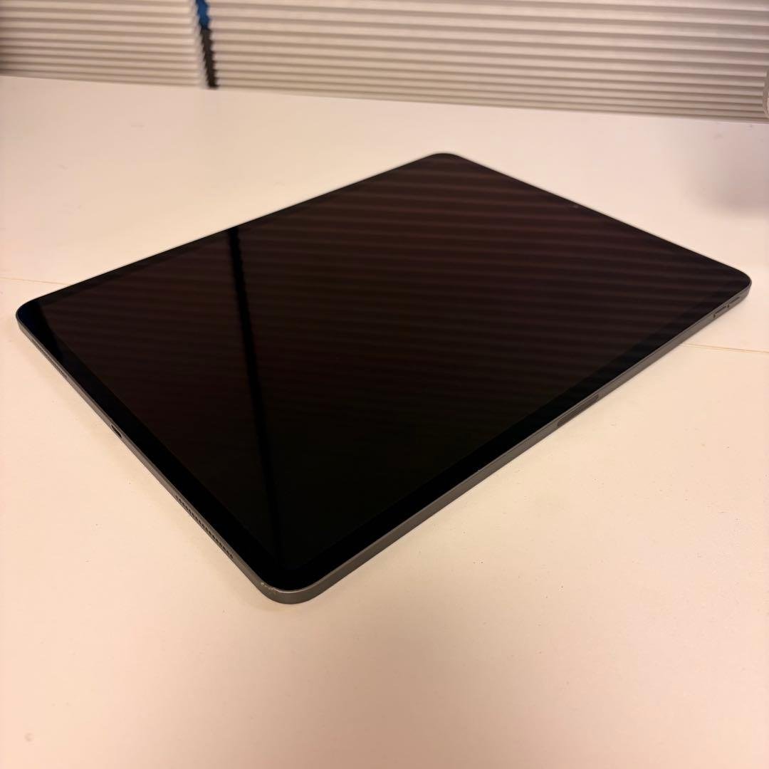 【ジャンク】iPad Pro (第3世代) 12.9インチ