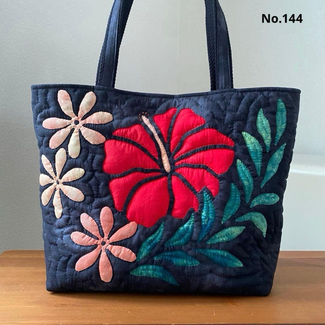 ハワイアンキルト◆トートバッグ◆ハイビスカス、ティアレ◆ハンドメイド