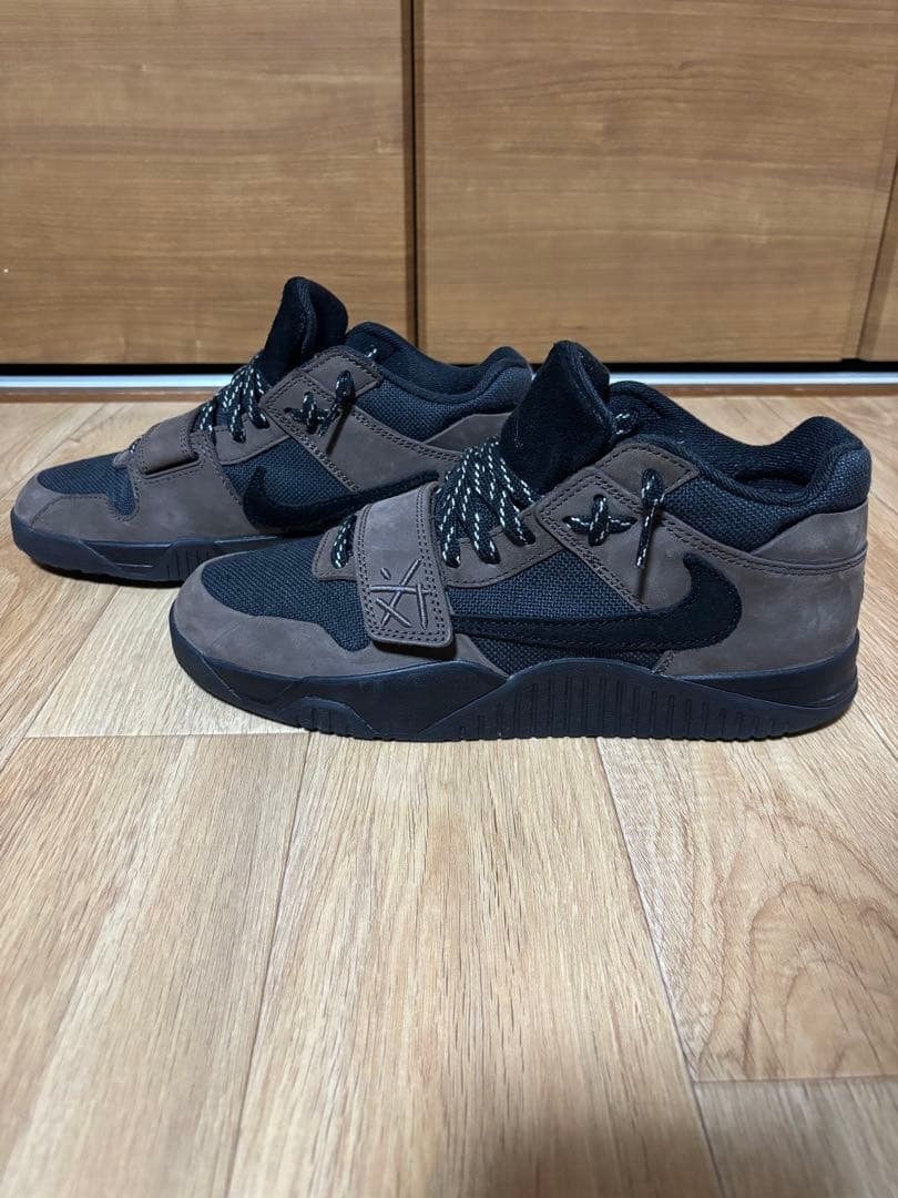 Travis Scott × Nike Jordan Jumpman Jack