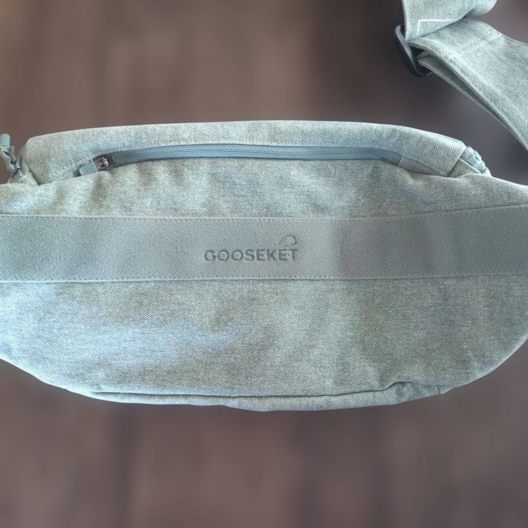 美品　 グスケット GOOSKET365　抱っこ紐Plus　ヒップシート　ミント