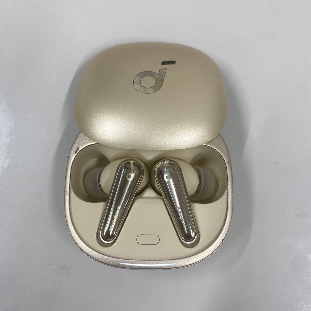 Anker Soundcore Liberty 4 シャンパンゴールド