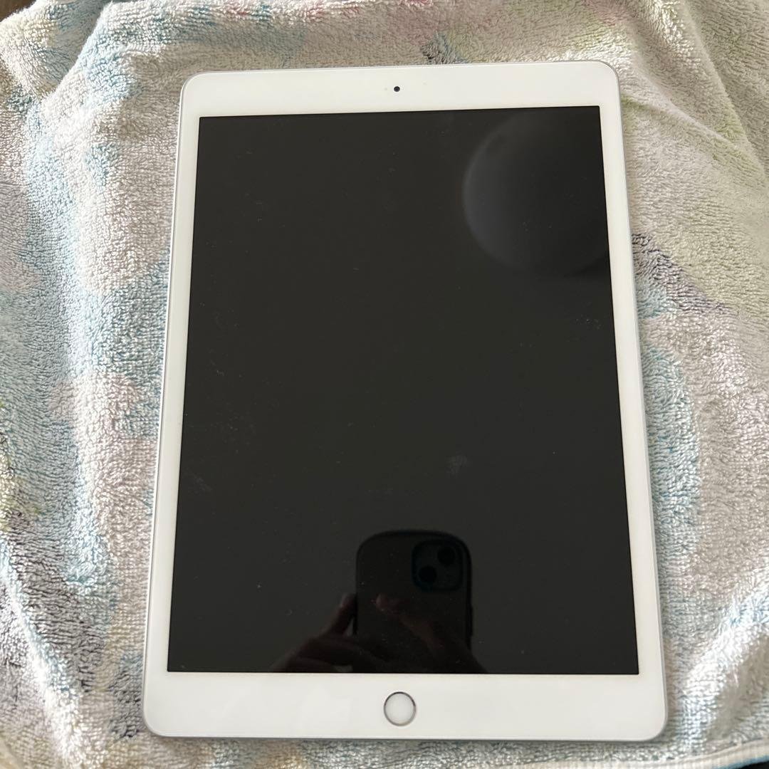 ドラミさん専用 Apple iPad (8th Generation)