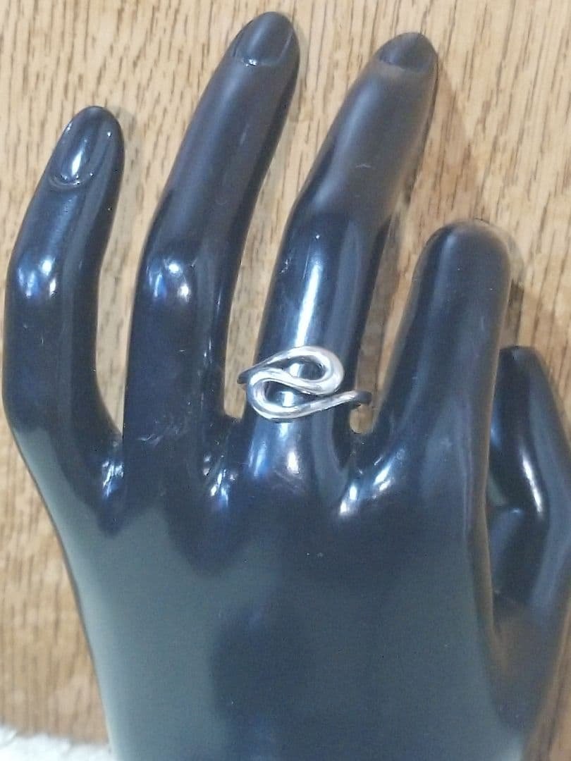 ティファニーオープンウェーブリング　SV925 11号