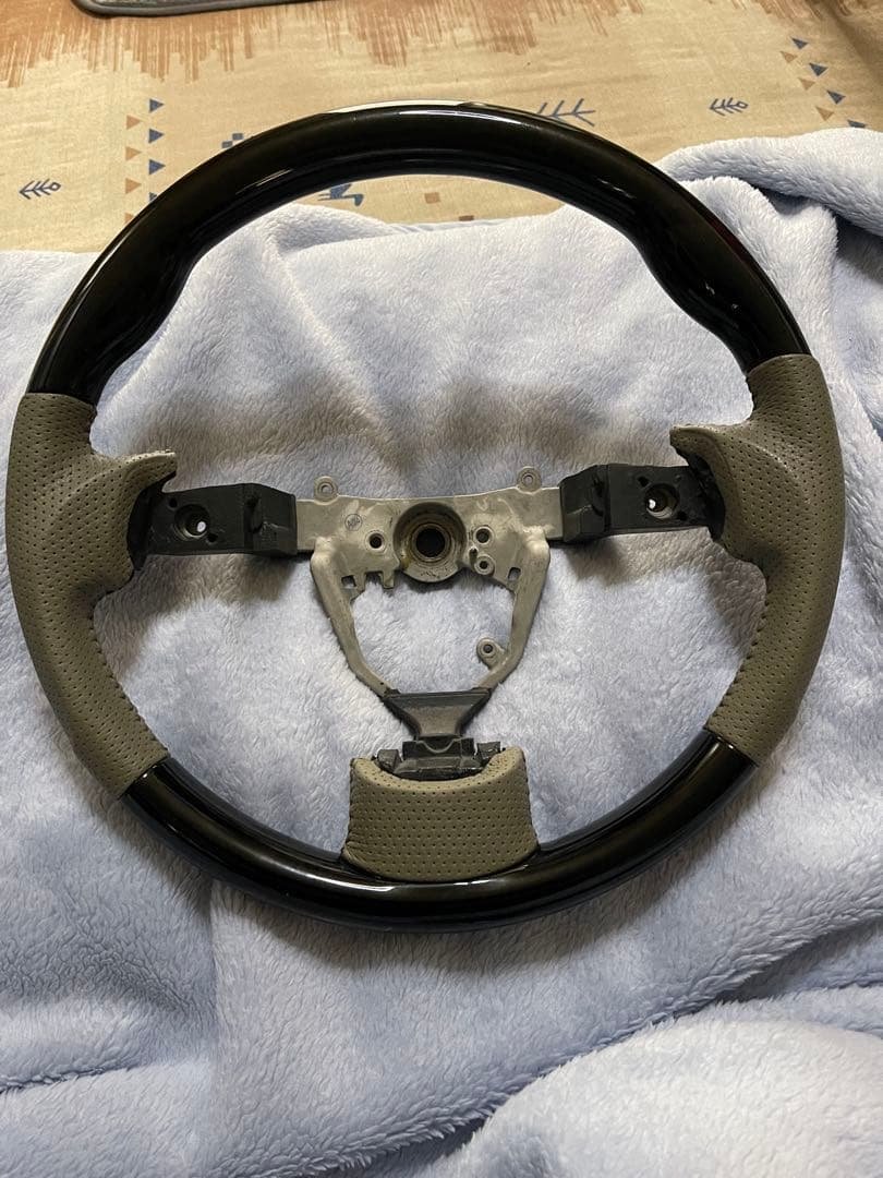 L375タント エルゴノミクスデザイン ステアリングホイール