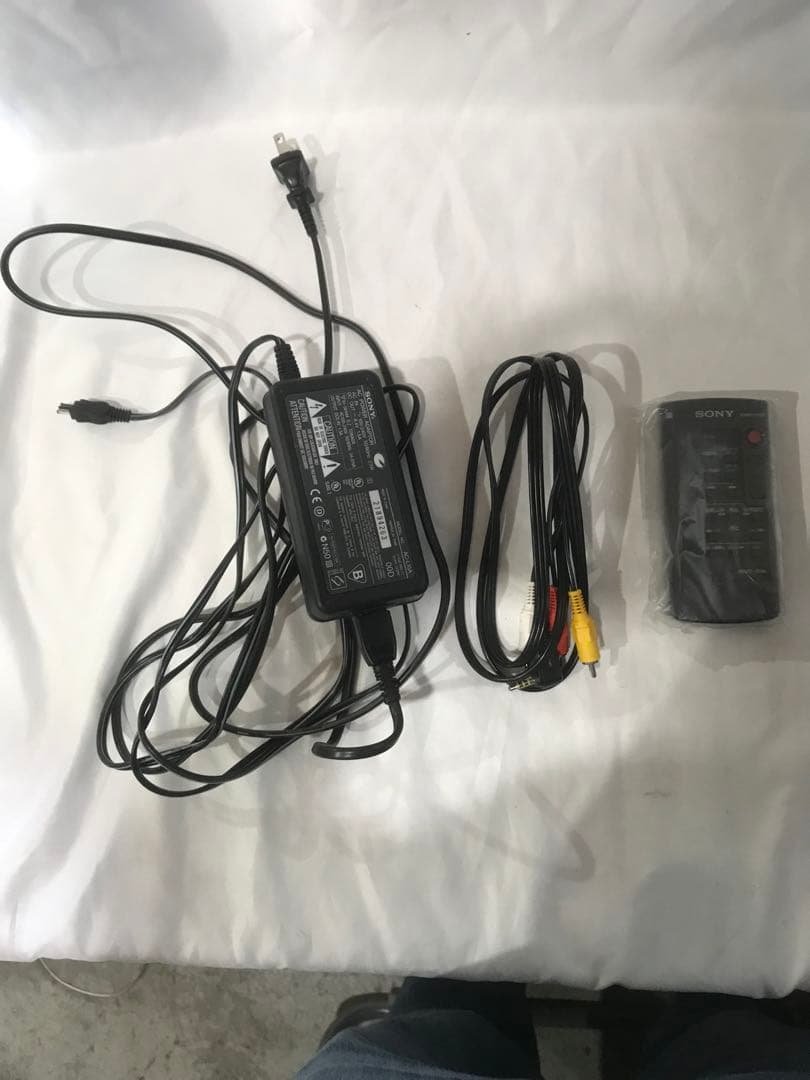 270￼○K sony ビデオカメラ　TRV300K