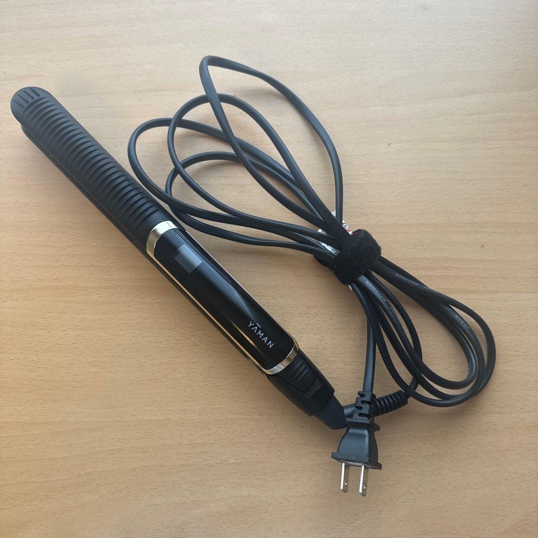 YAMAN ヤーマン ヴェーダスムースアイロン　美品・箱無し