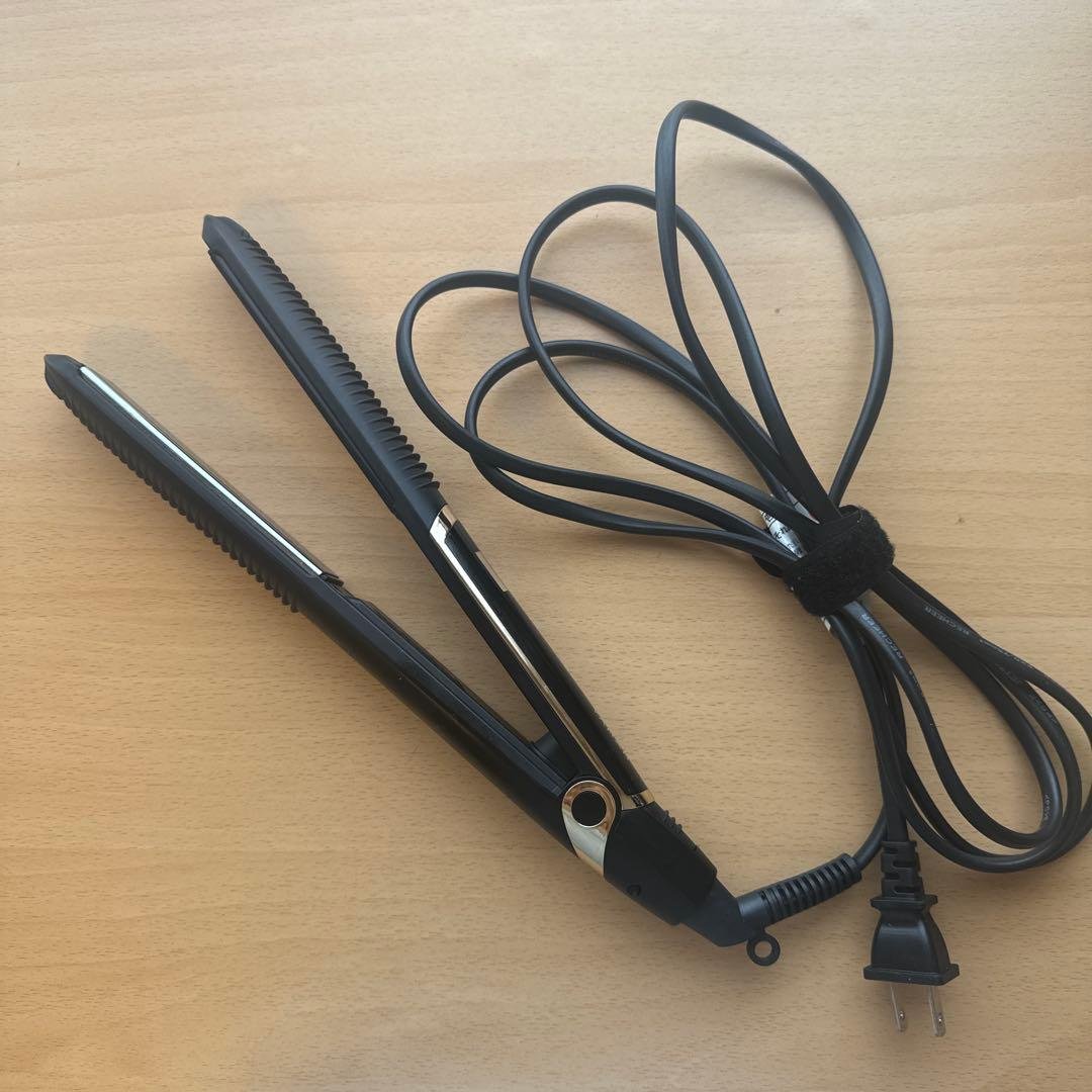 YAMAN ヤーマン ヴェーダスムースアイロン　美品・箱無し