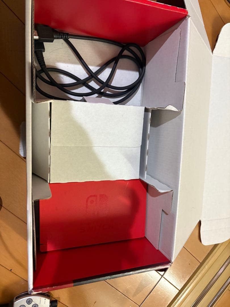 Nintendo Switch 本体 赤色 カセット スプラトゥーン2 3付き