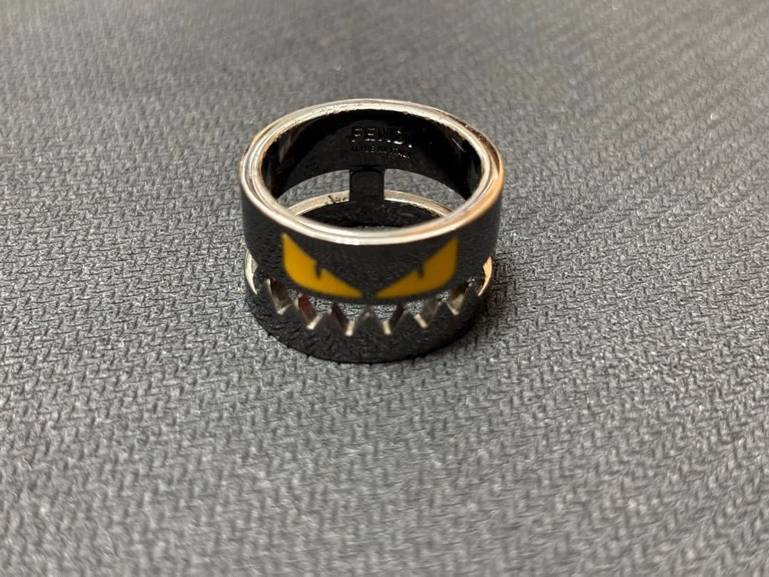 FENDI バグズ モンスター リング