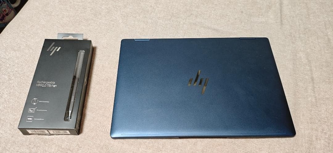 R*0様 HP Envy x360 14-fc0017TUミッドナイトブルー　純