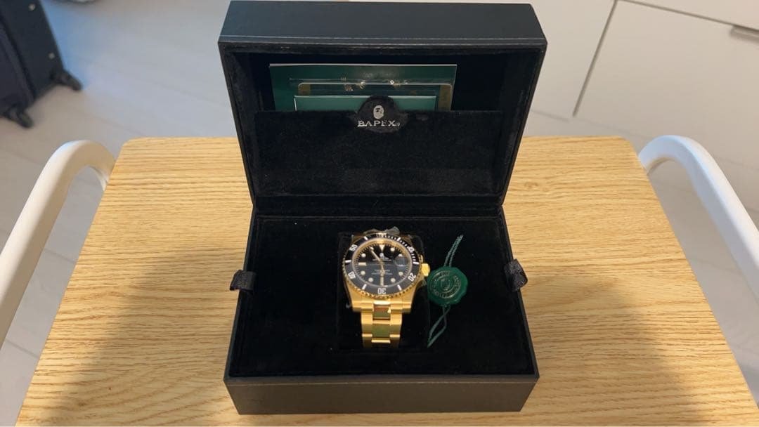 BAPE ゴールド ブラックダイヤル 時計